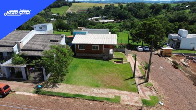 Lote de Esquina com Casa